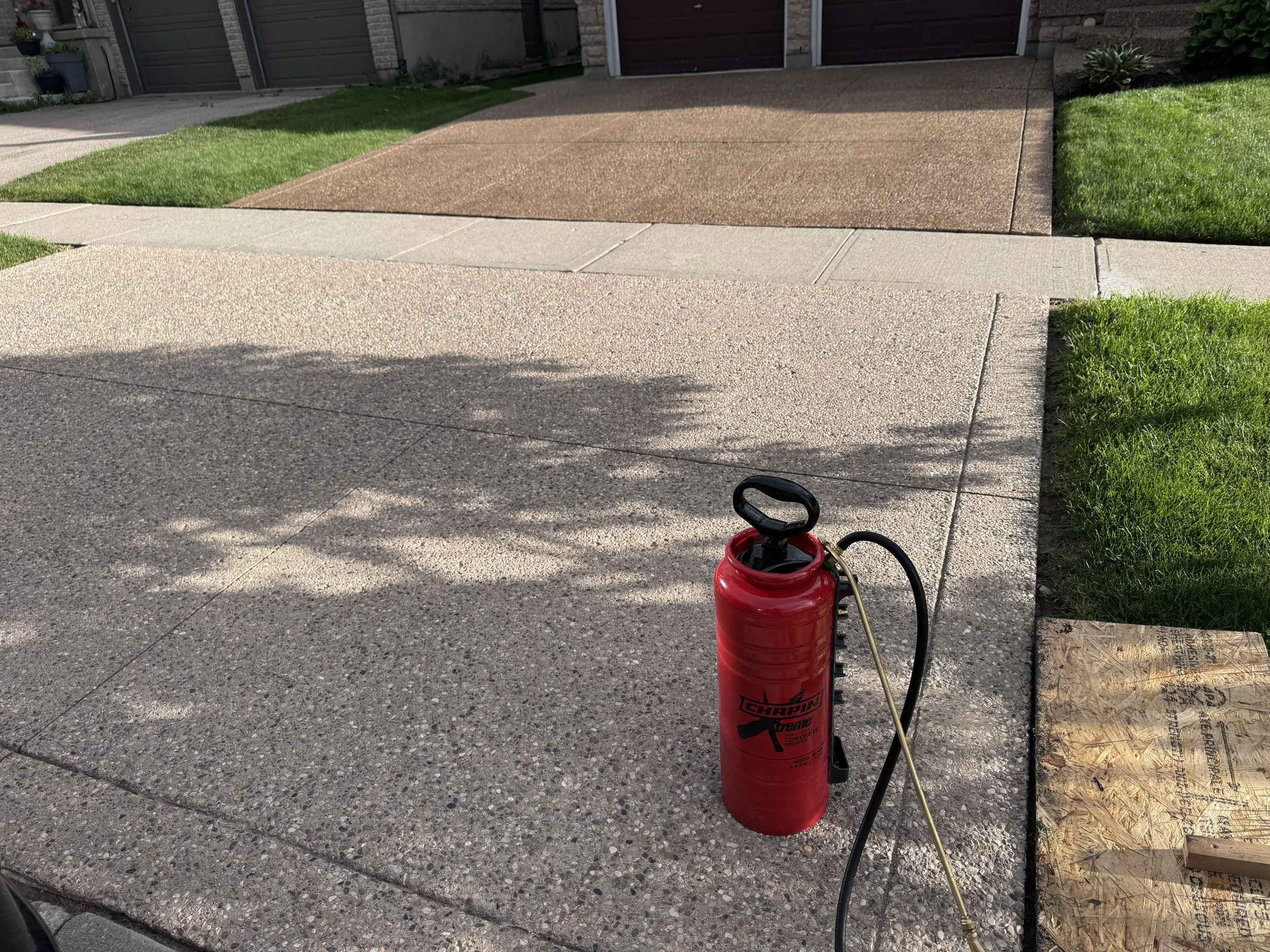 Concrete driveway before concrete sealing, Waterloo