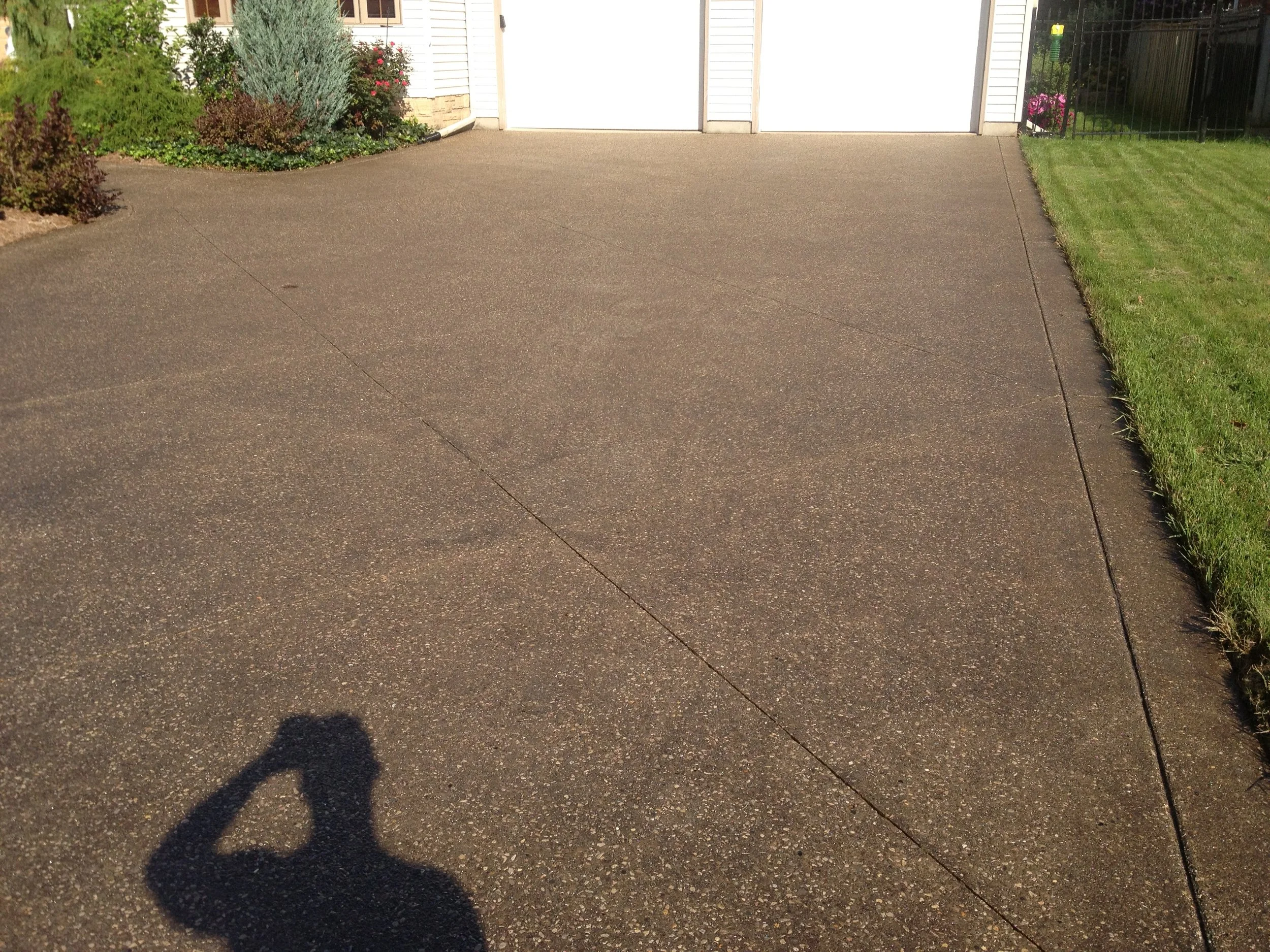 Stamped concrete and aggregate concrete sealing